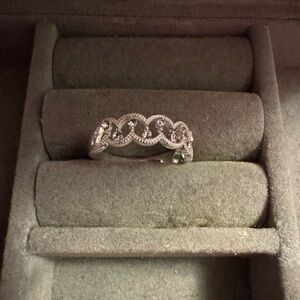 Elegant Silver Women's Ring